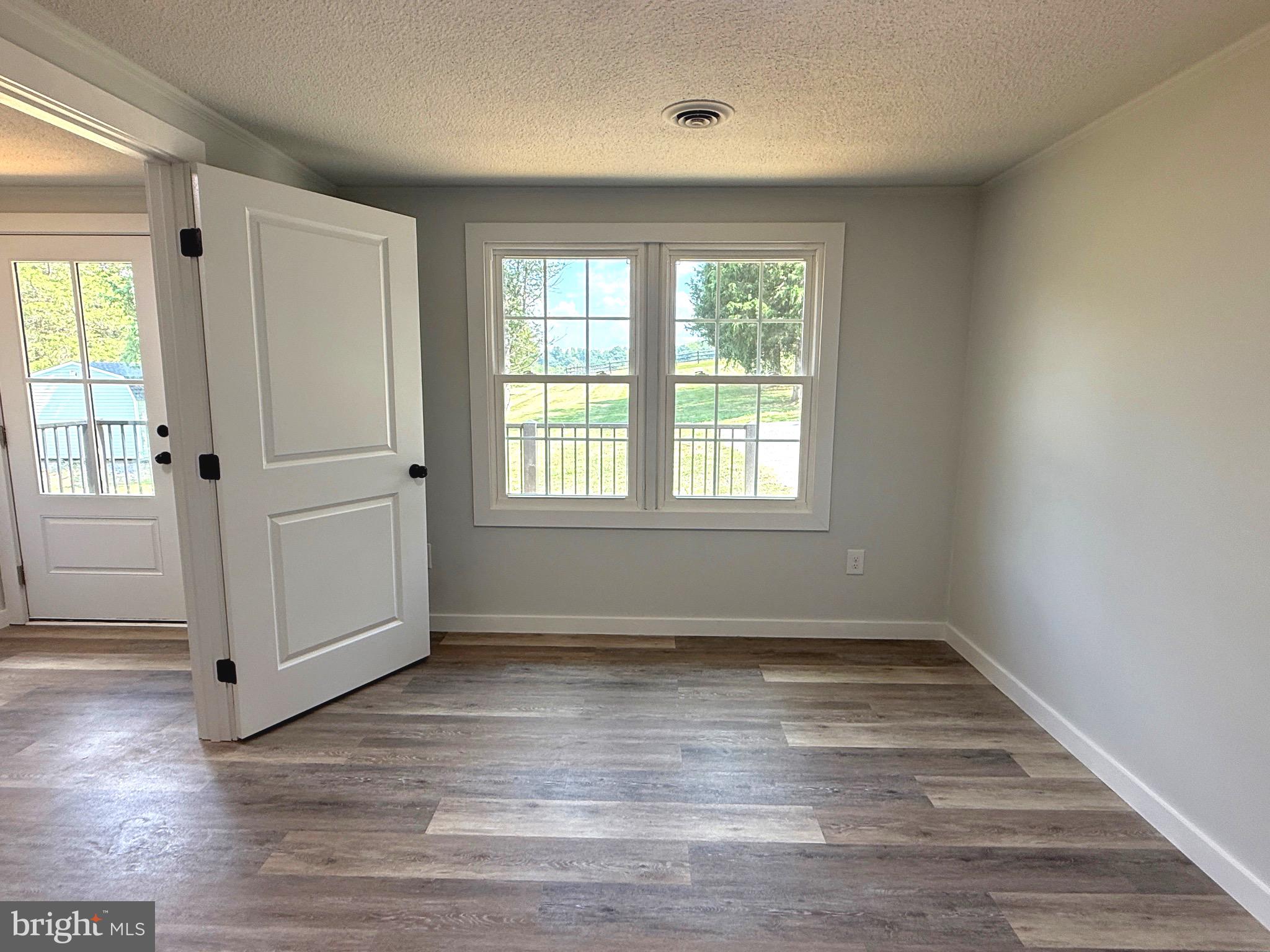 HORSESHOE BEND - Residential