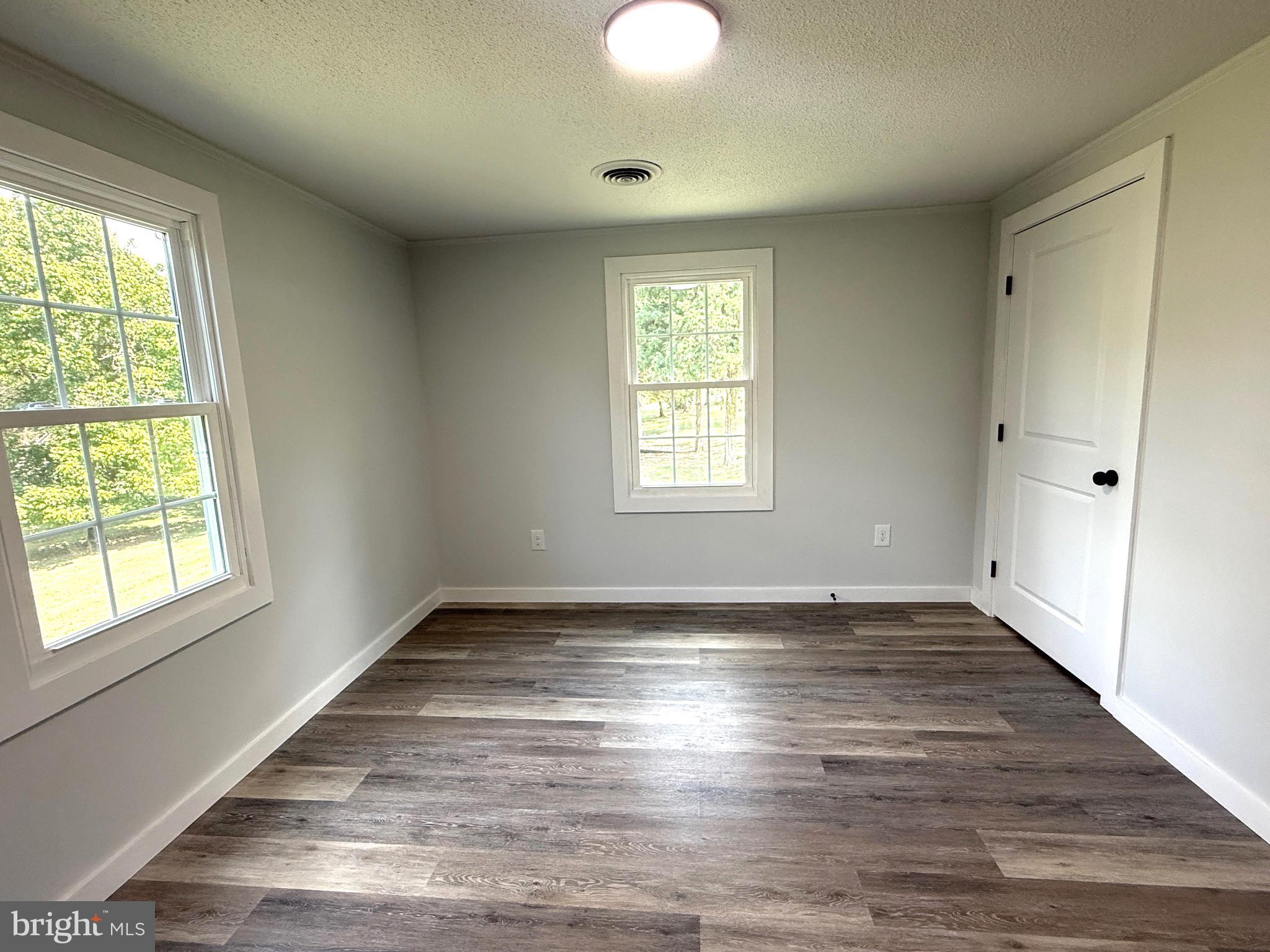 HORSESHOE BEND - Residential