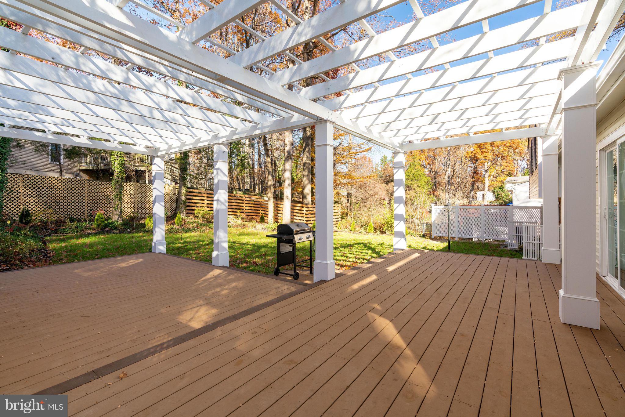 ROLLING VALLEY - Residential Lease