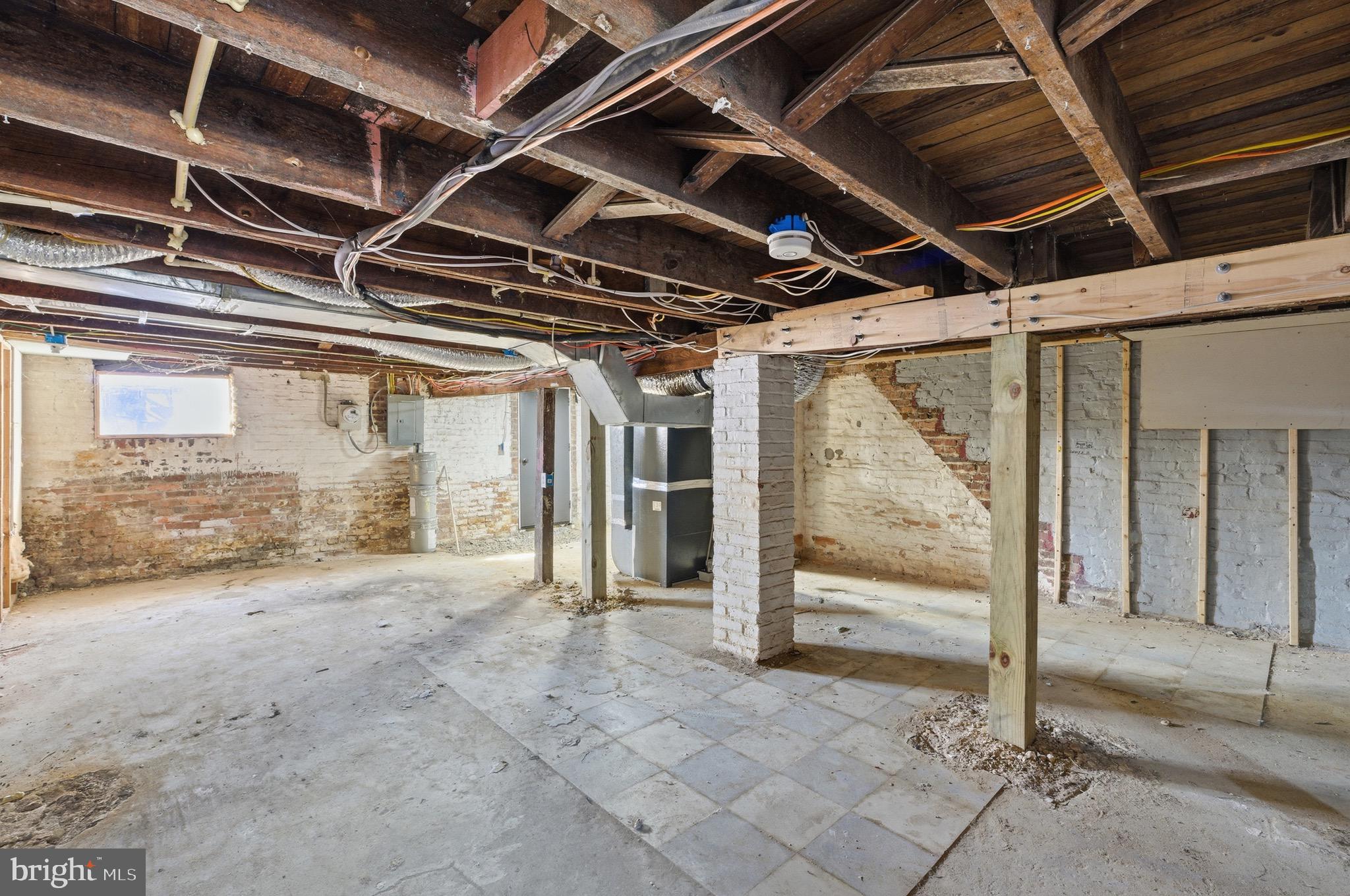 SAINT JOSEPHS - Residential