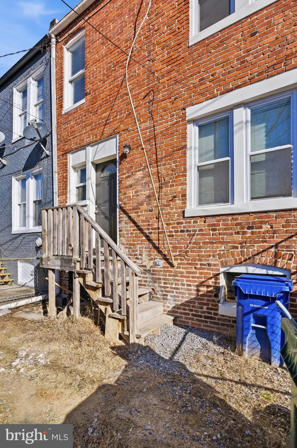 SAINT JOSEPHS - Residential