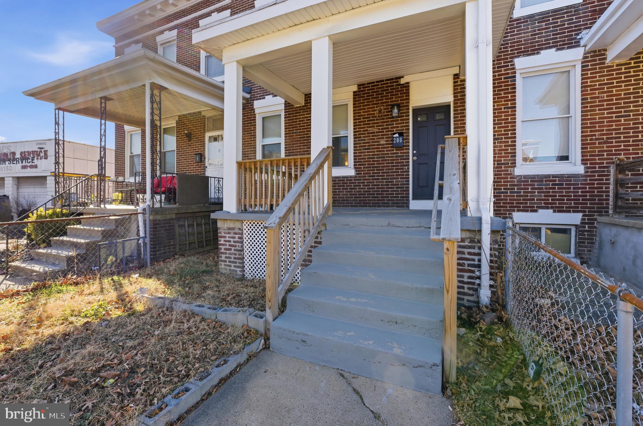 SAINT JOSEPHS - Residential