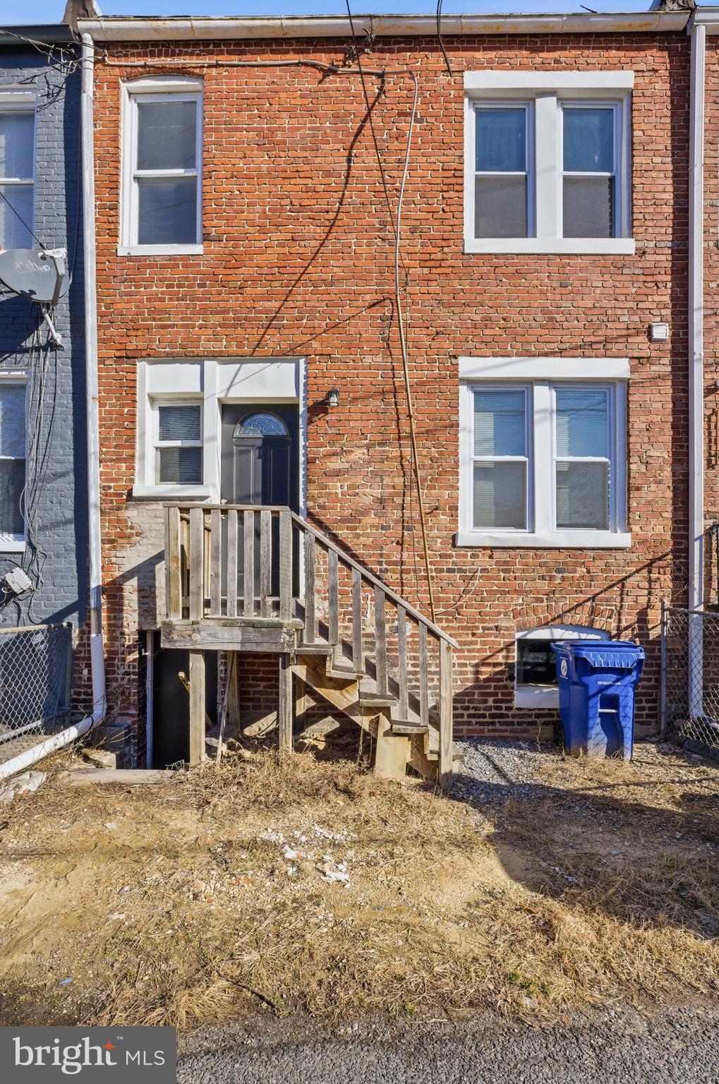 SAINT JOSEPHS - Residential