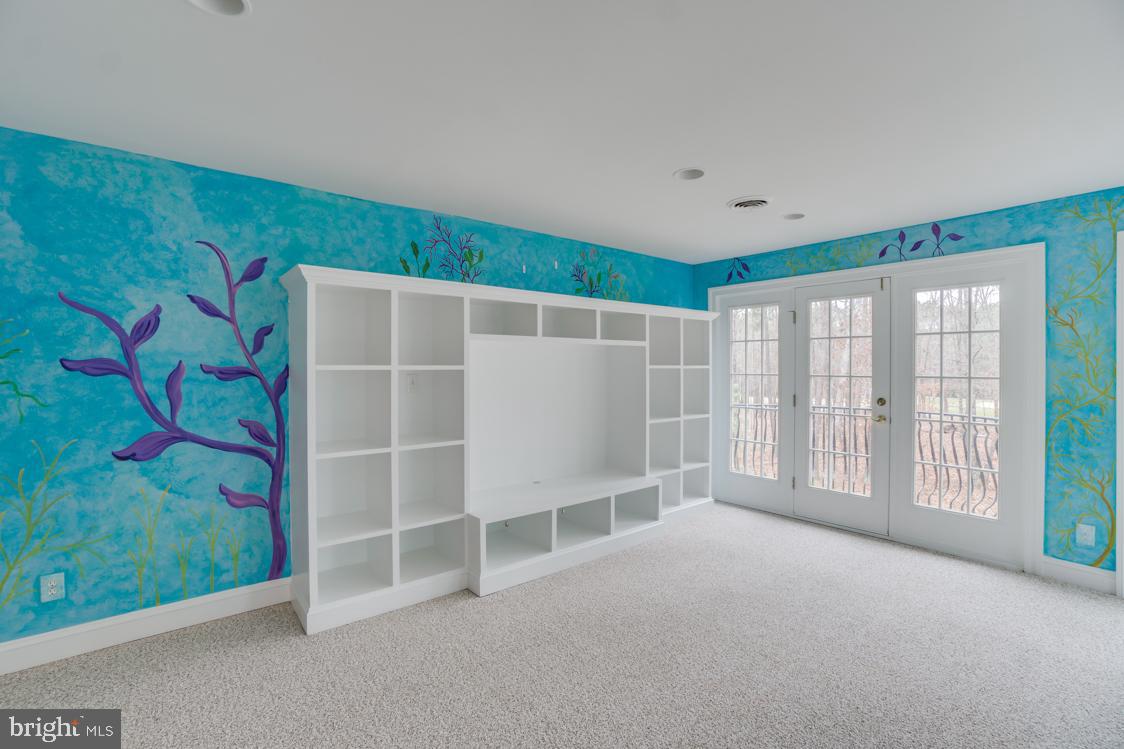 FAWN LAKE - Residential