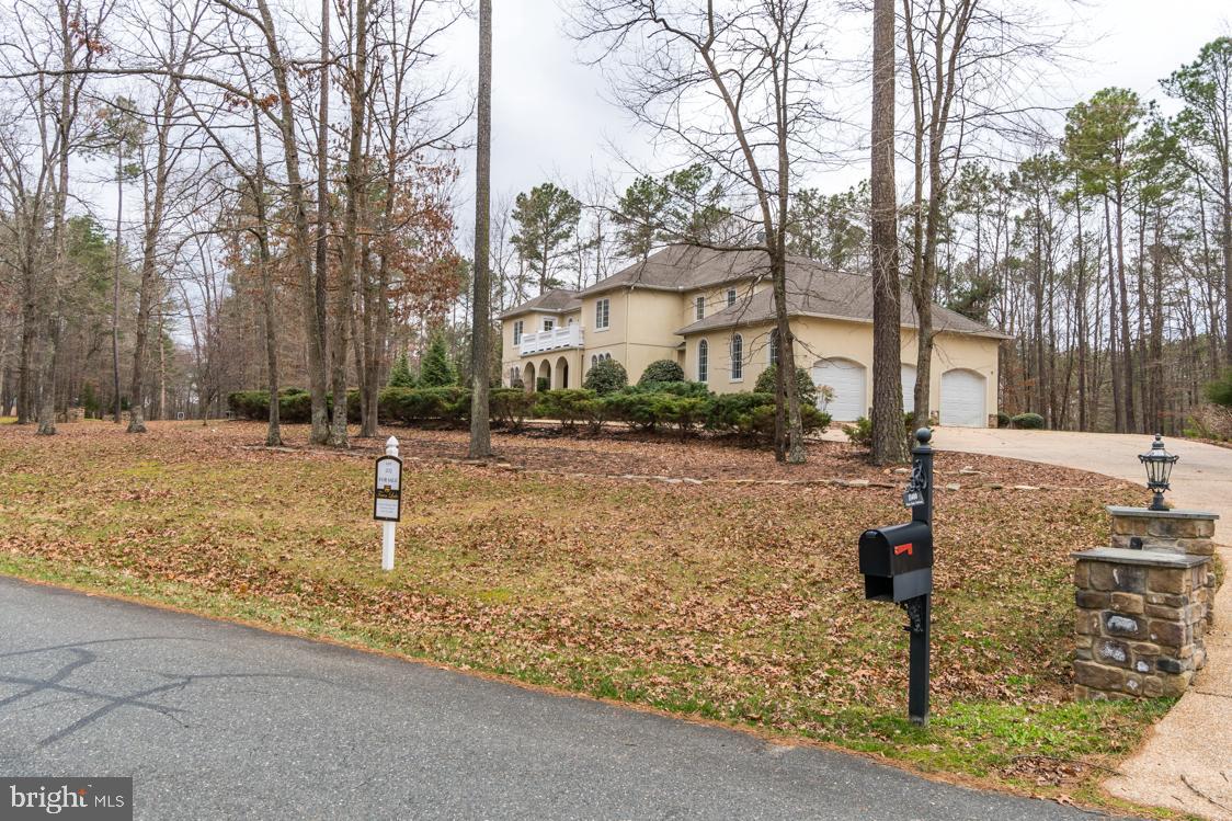 FAWN LAKE - Residential