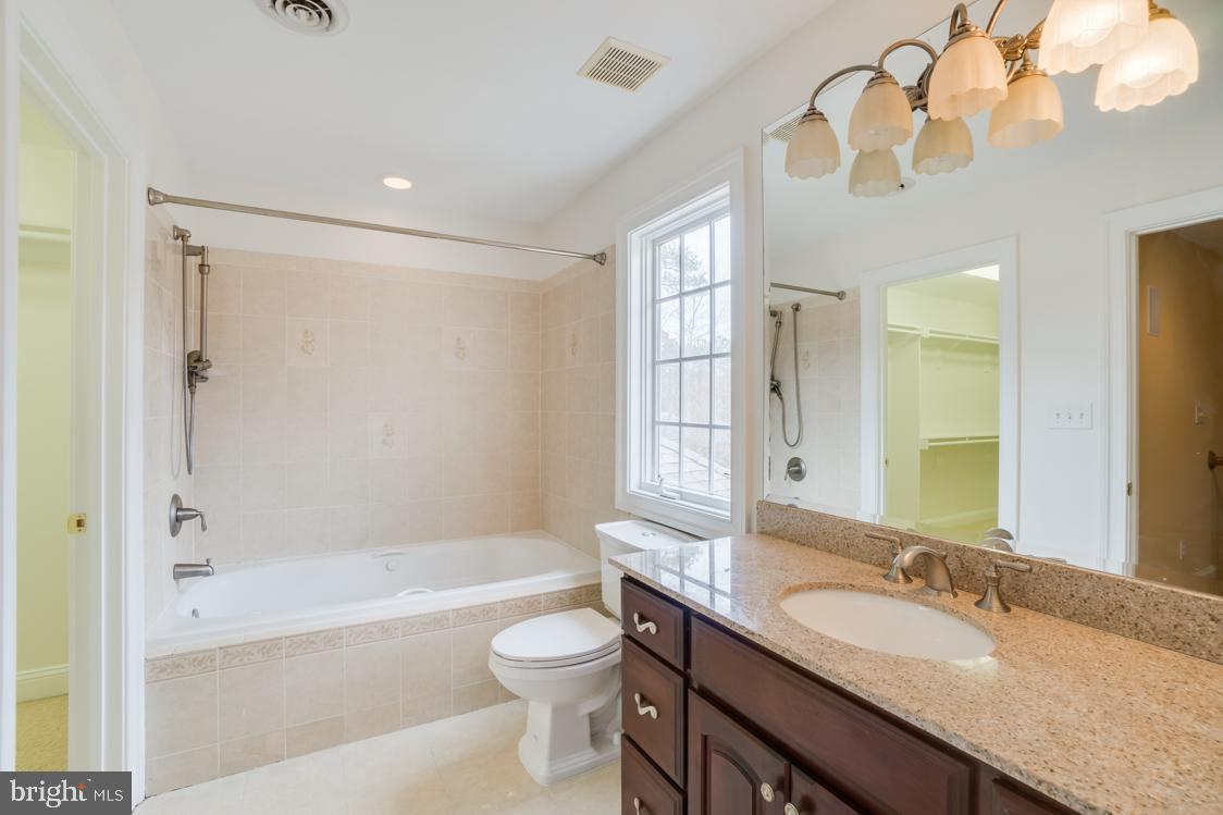 FAWN LAKE - Residential