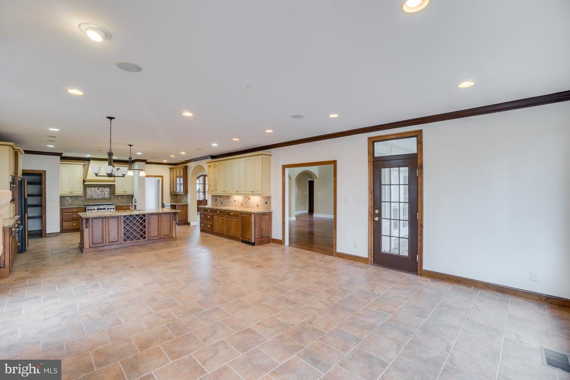 FAWN LAKE - Residential