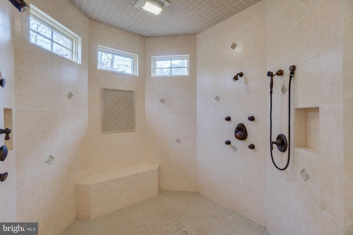 FAWN LAKE - Residential