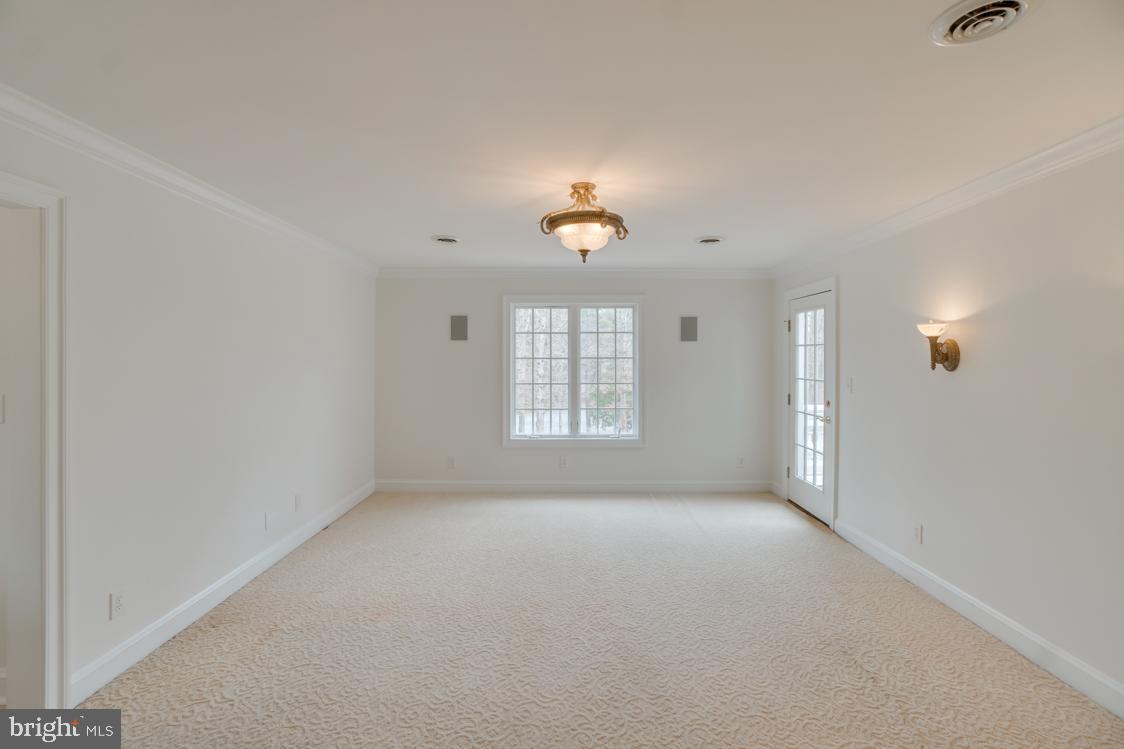 FAWN LAKE - Residential