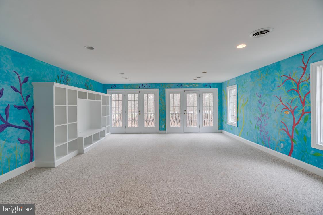 FAWN LAKE - Residential