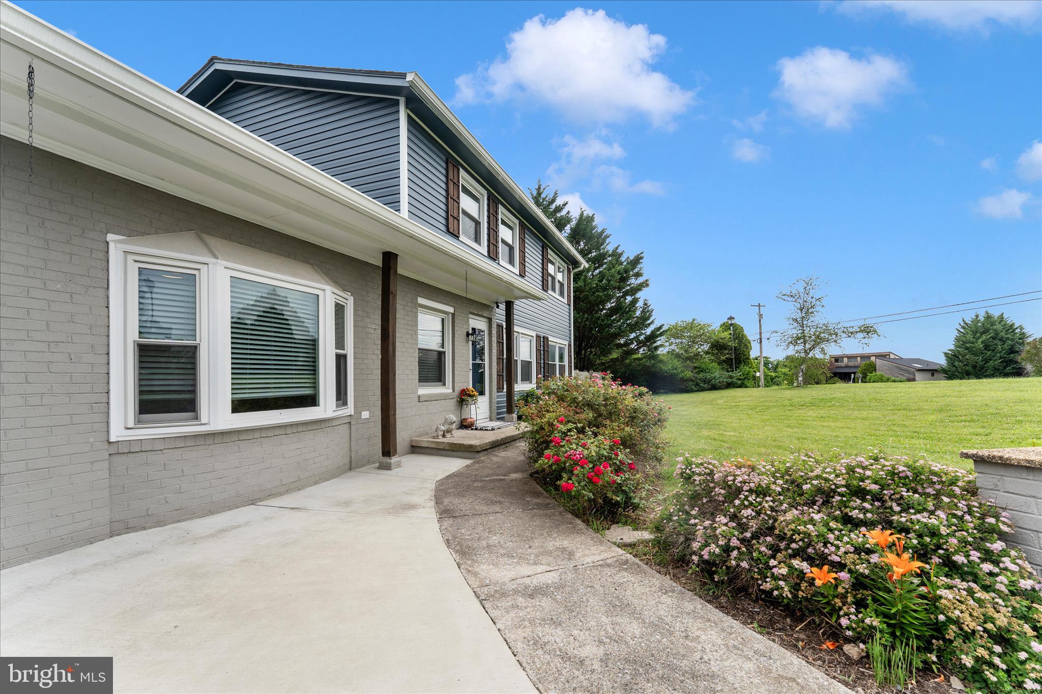 301 LANAFIELD DRIVE