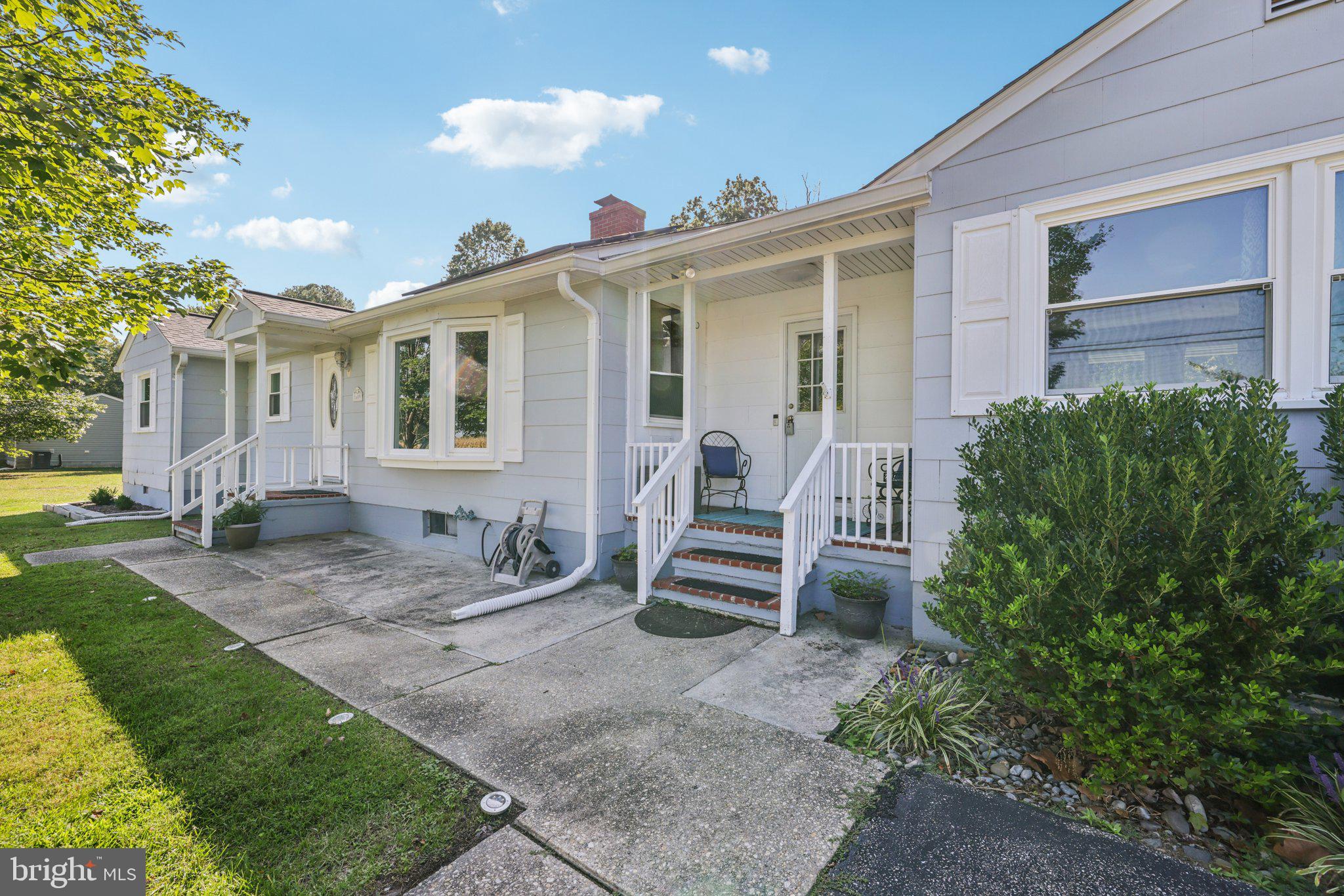 1609 LOVE POINT ROAD