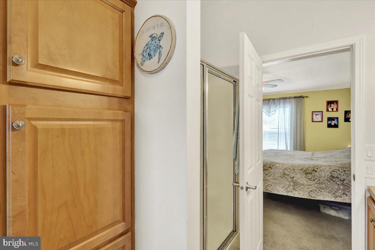 SUMMIT CREST - Residential