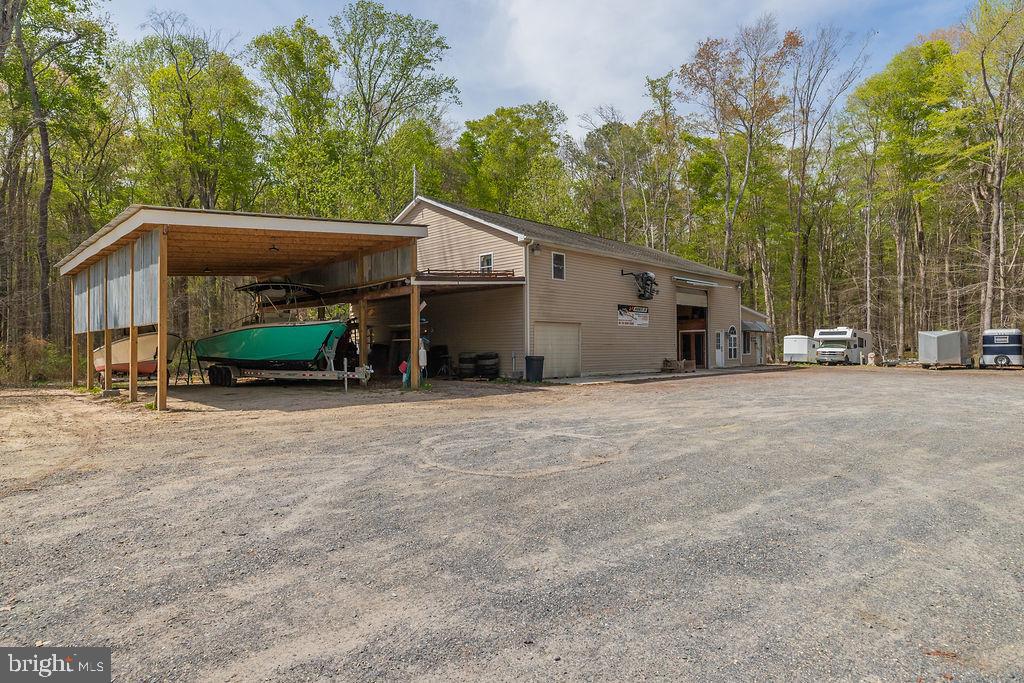 9401 FOOKS ROAD