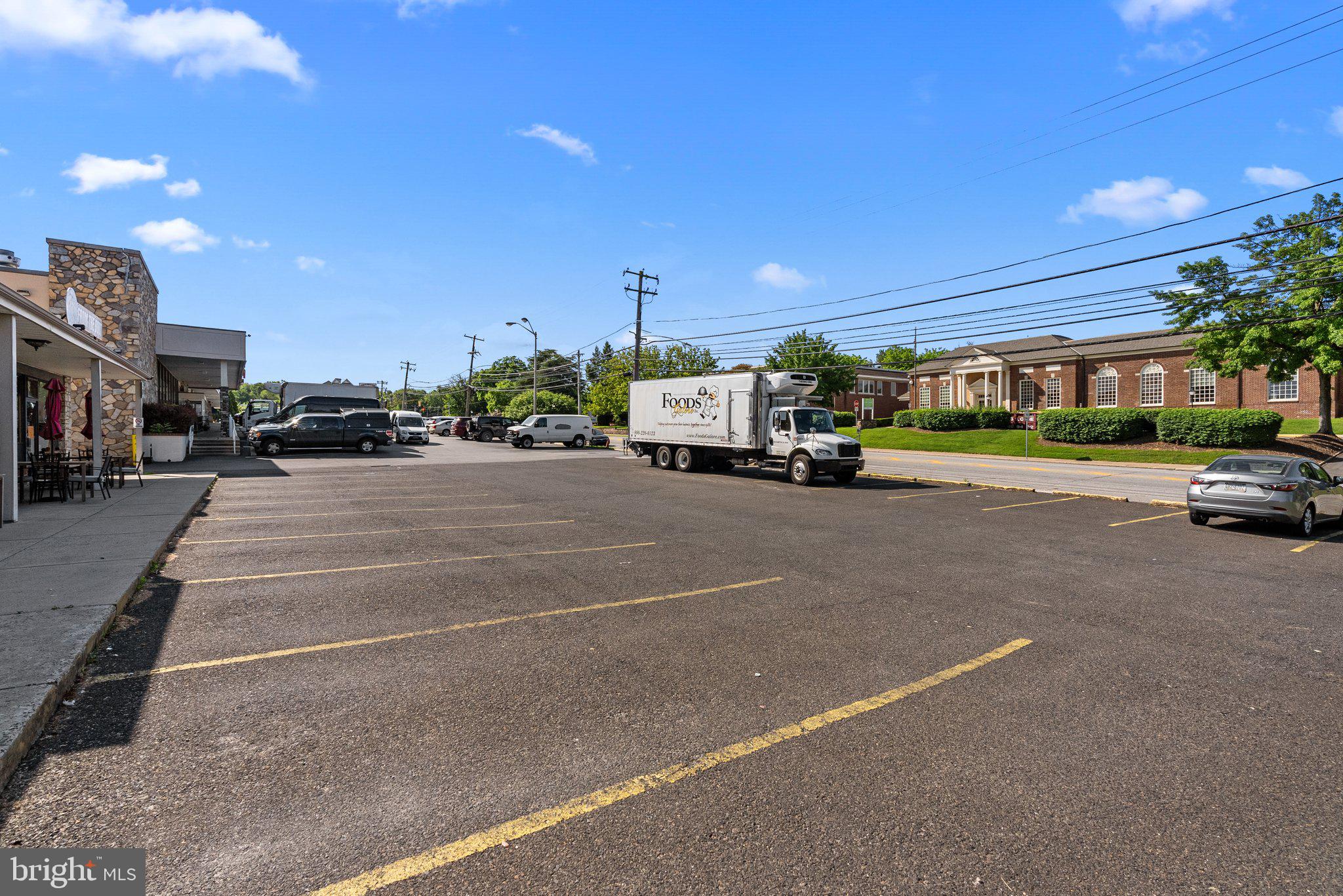 LAFAYETTE HILL - Commercial Sale