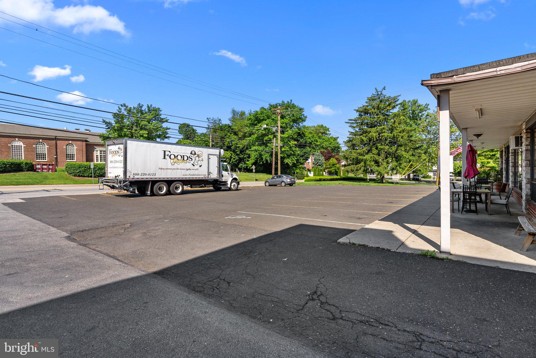 LAFAYETTE HILL - Commercial Sale