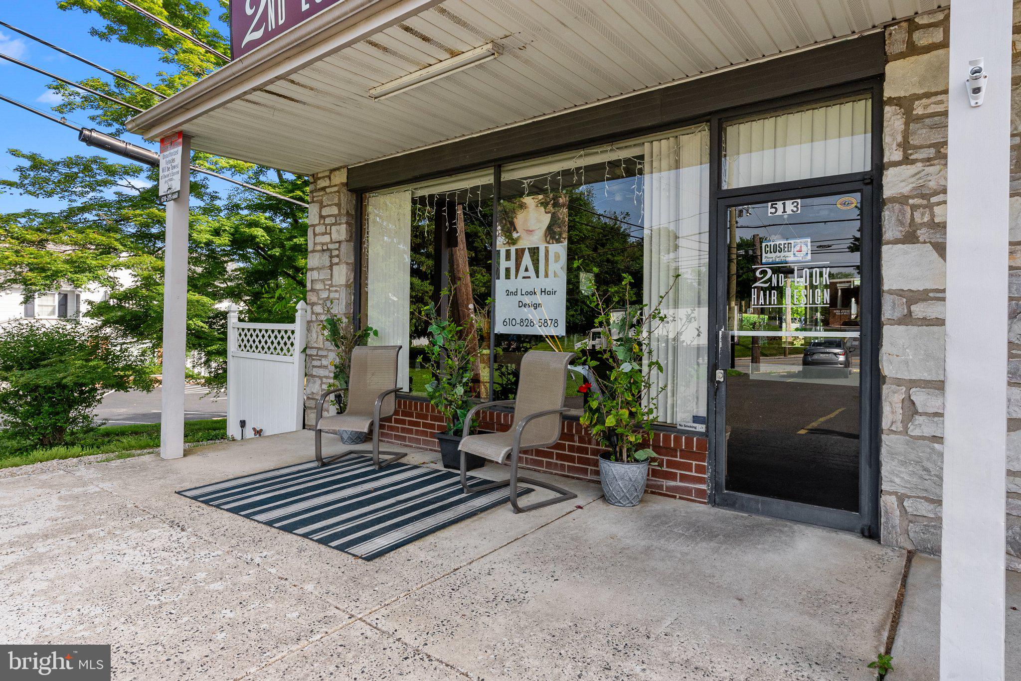 LAFAYETTE HILL - Commercial Sale