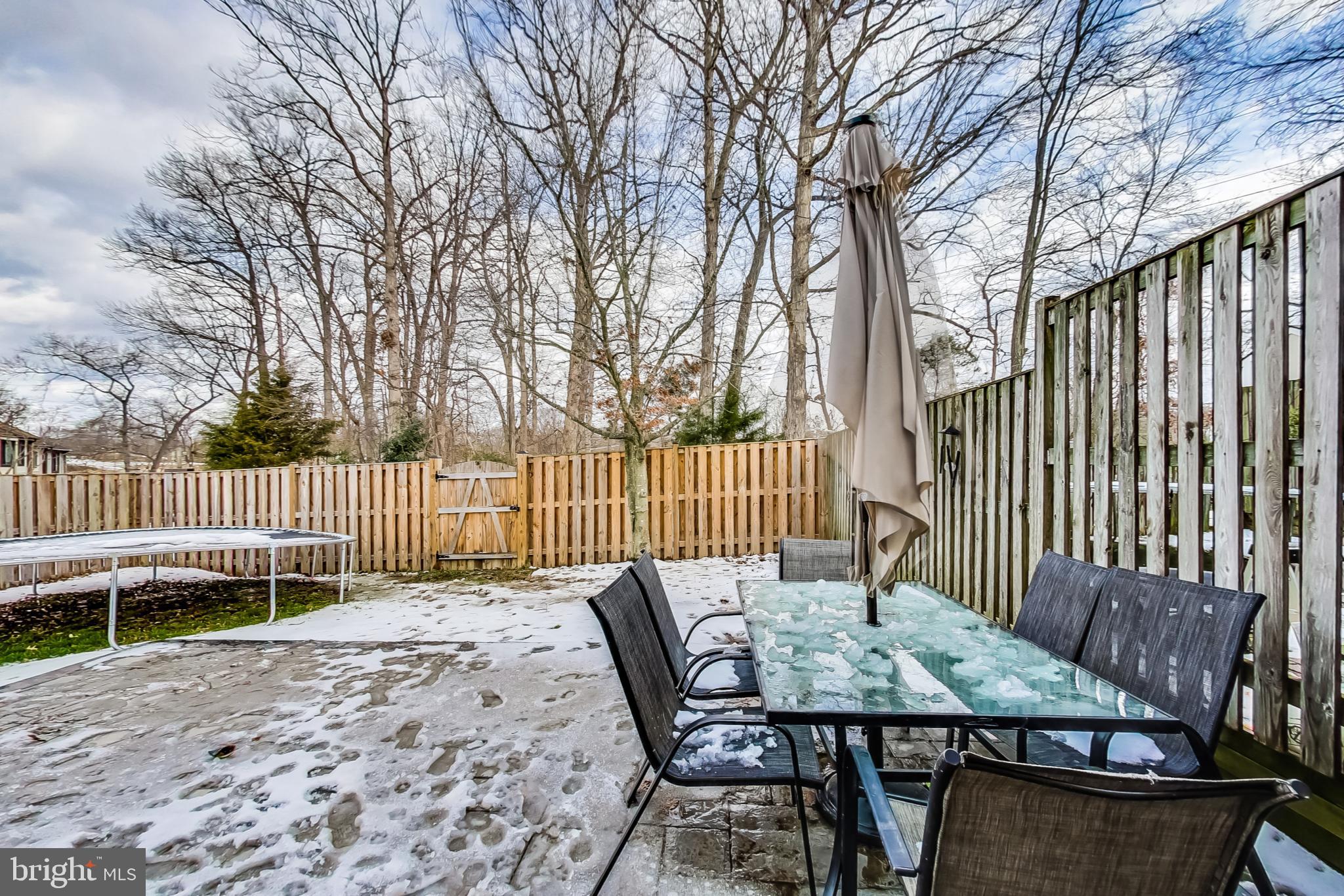 WOODMARK OF LAKE RIDGE - Residential