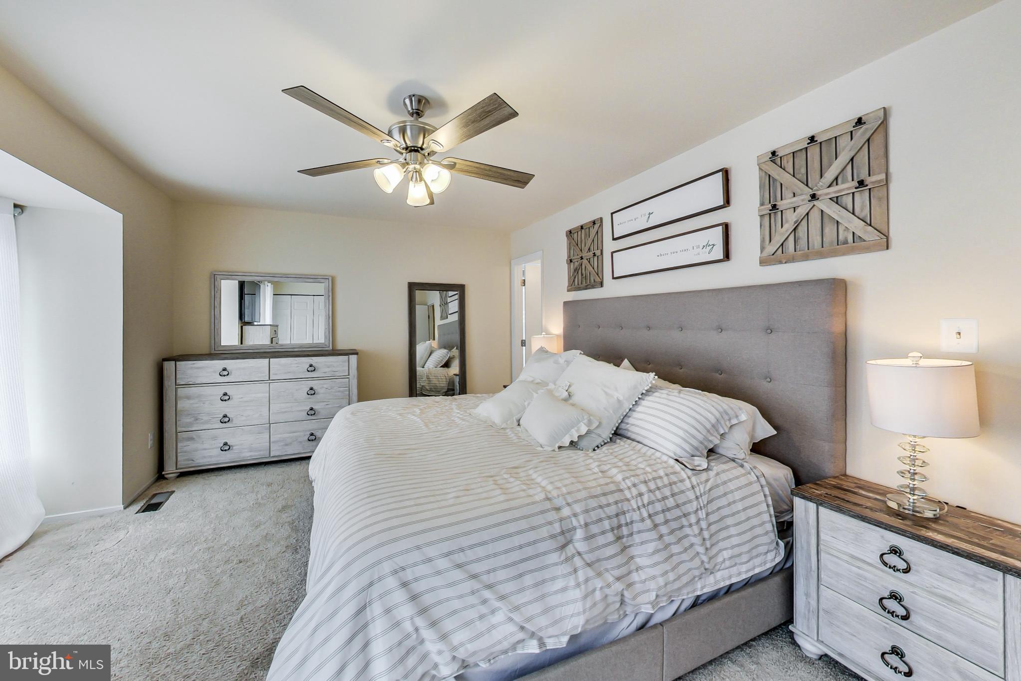 WOODMARK OF LAKE RIDGE - Residential