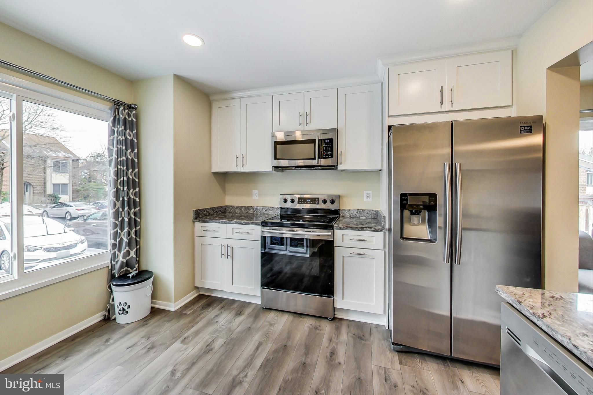 WOODMARK OF LAKE RIDGE - Residential