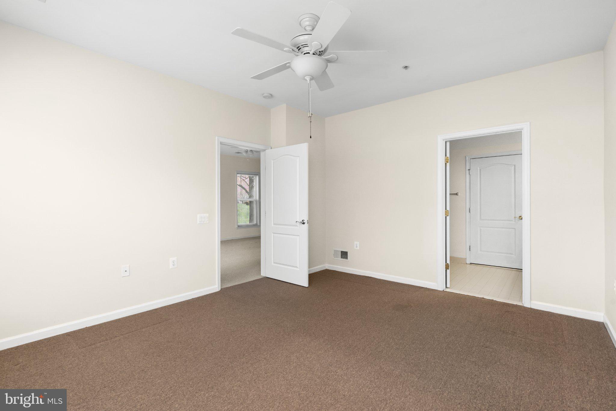 THE VILLAS AT FALLS RUN - Residential