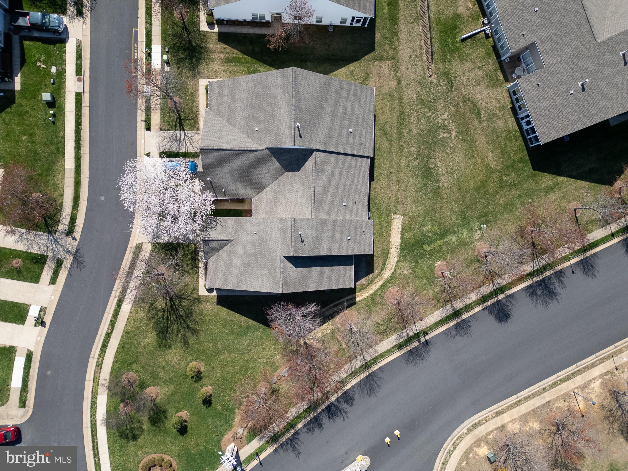 THE VILLAS AT FALLS RUN - Residential