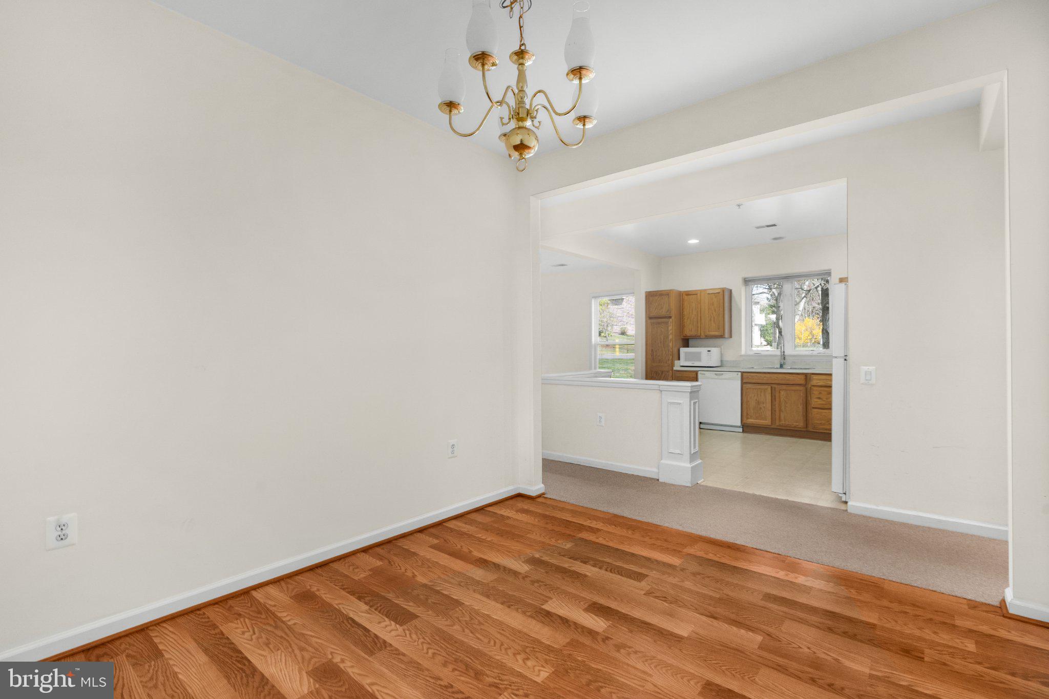 THE VILLAS AT FALLS RUN - Residential