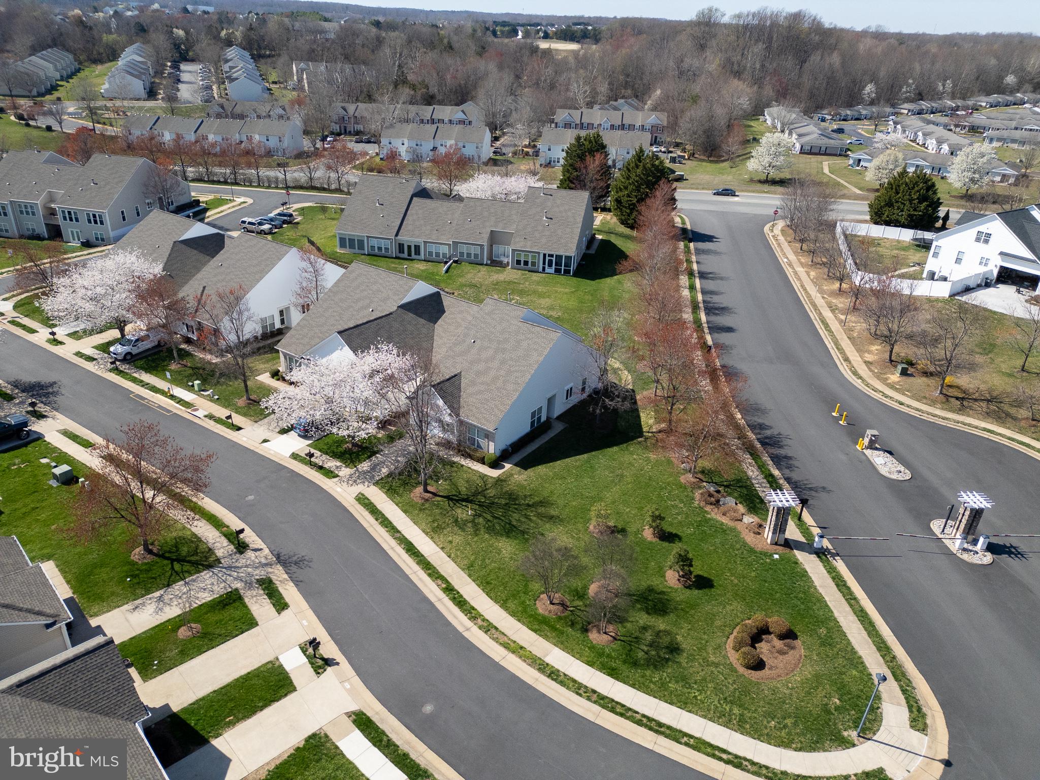 THE VILLAS AT FALLS RUN - Residential