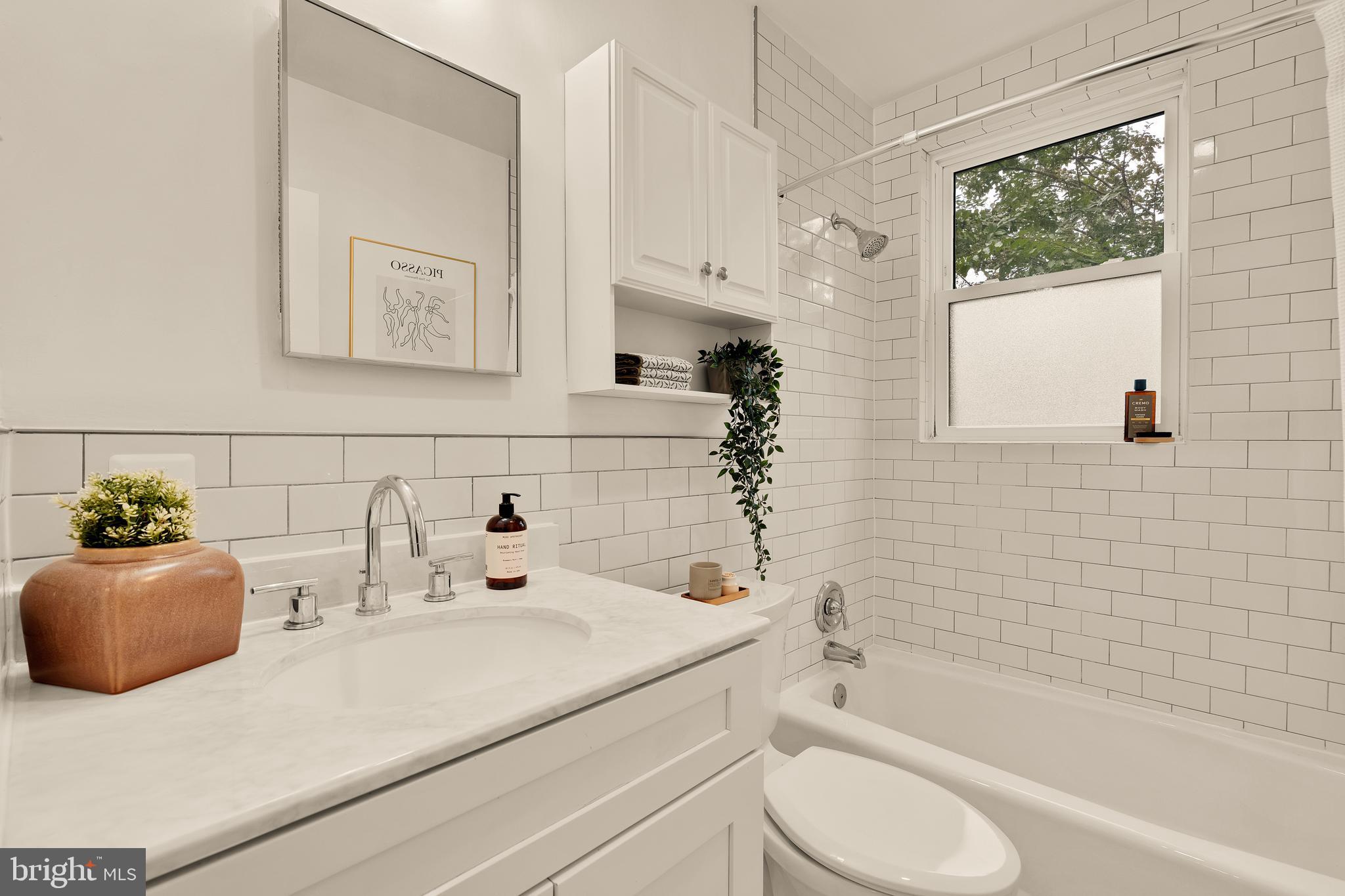 CHEVY CHASE PARK - Residential Lease