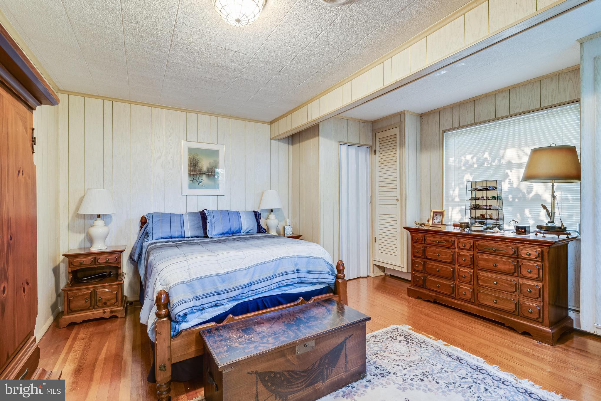 COBB ISLAND - Residential