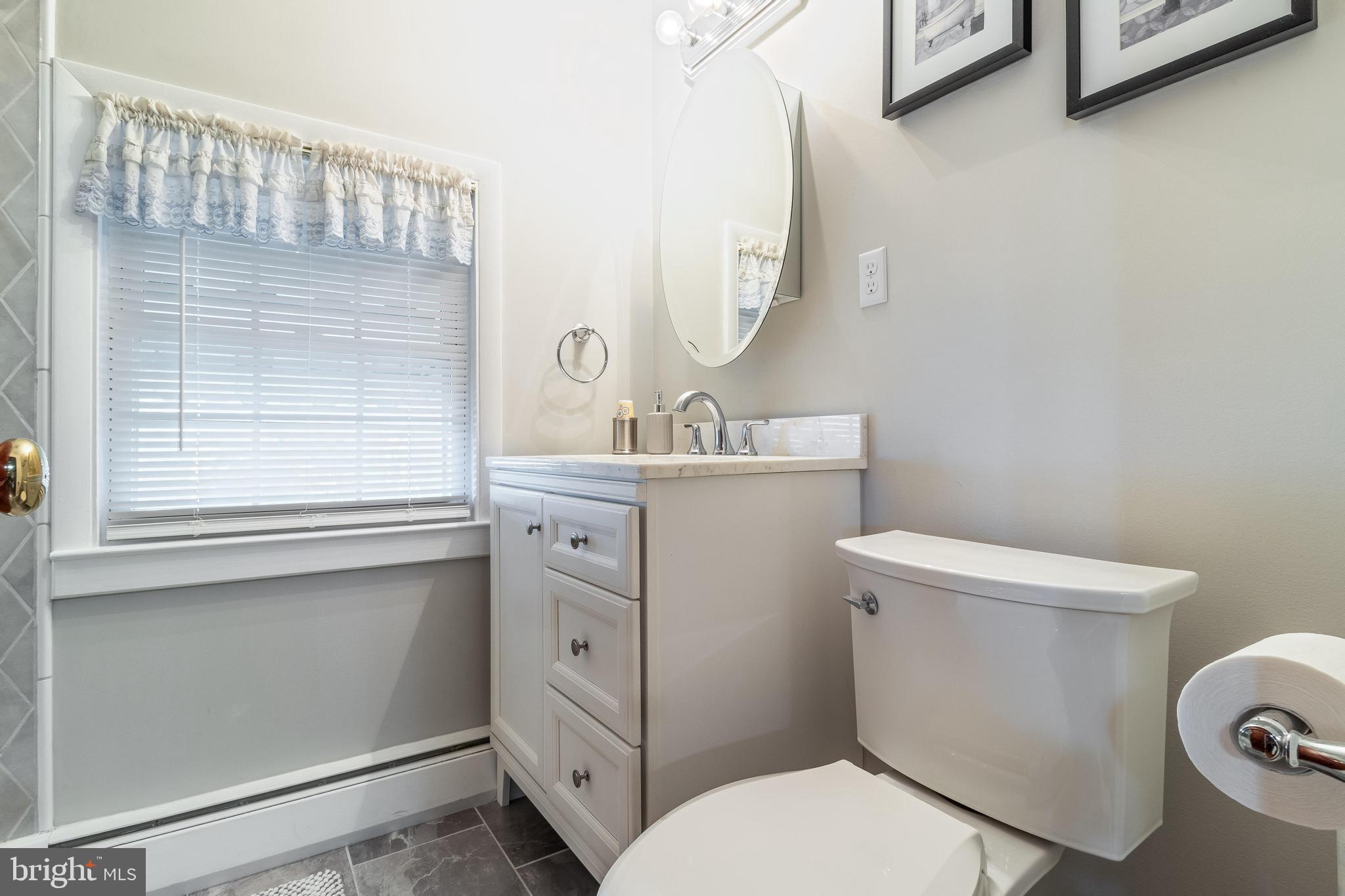 COBB ISLAND - Residential