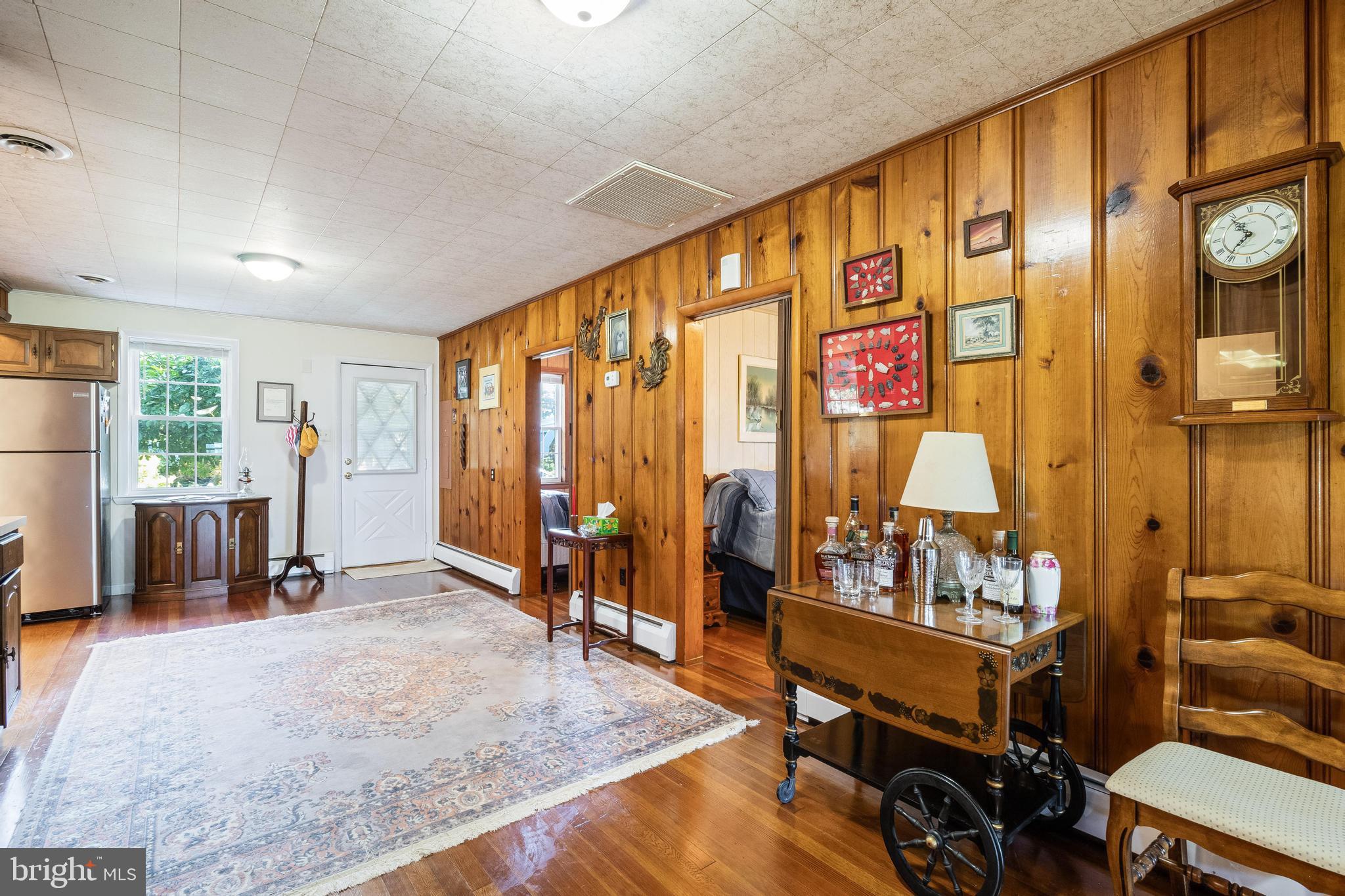 COBB ISLAND - Residential