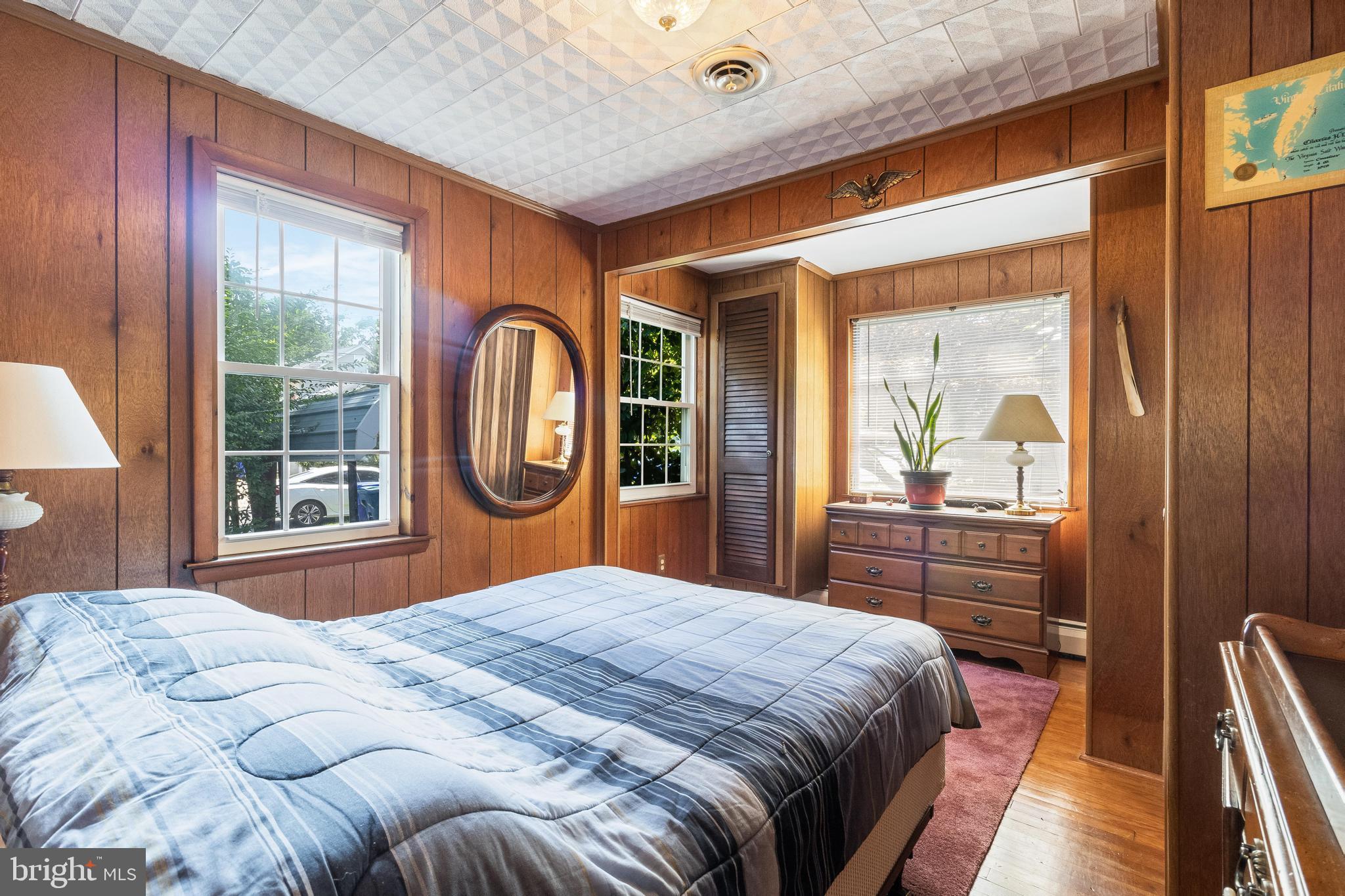 COBB ISLAND - Residential