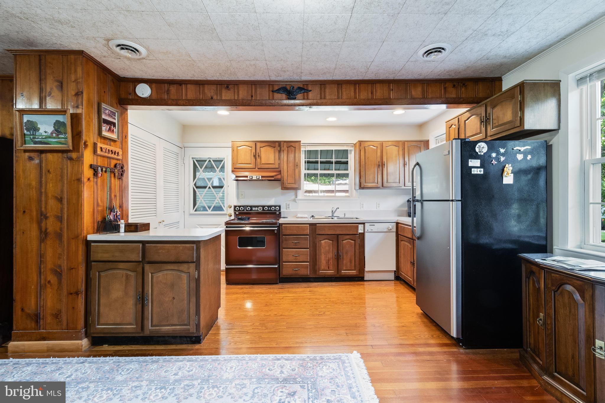 COBB ISLAND - Residential