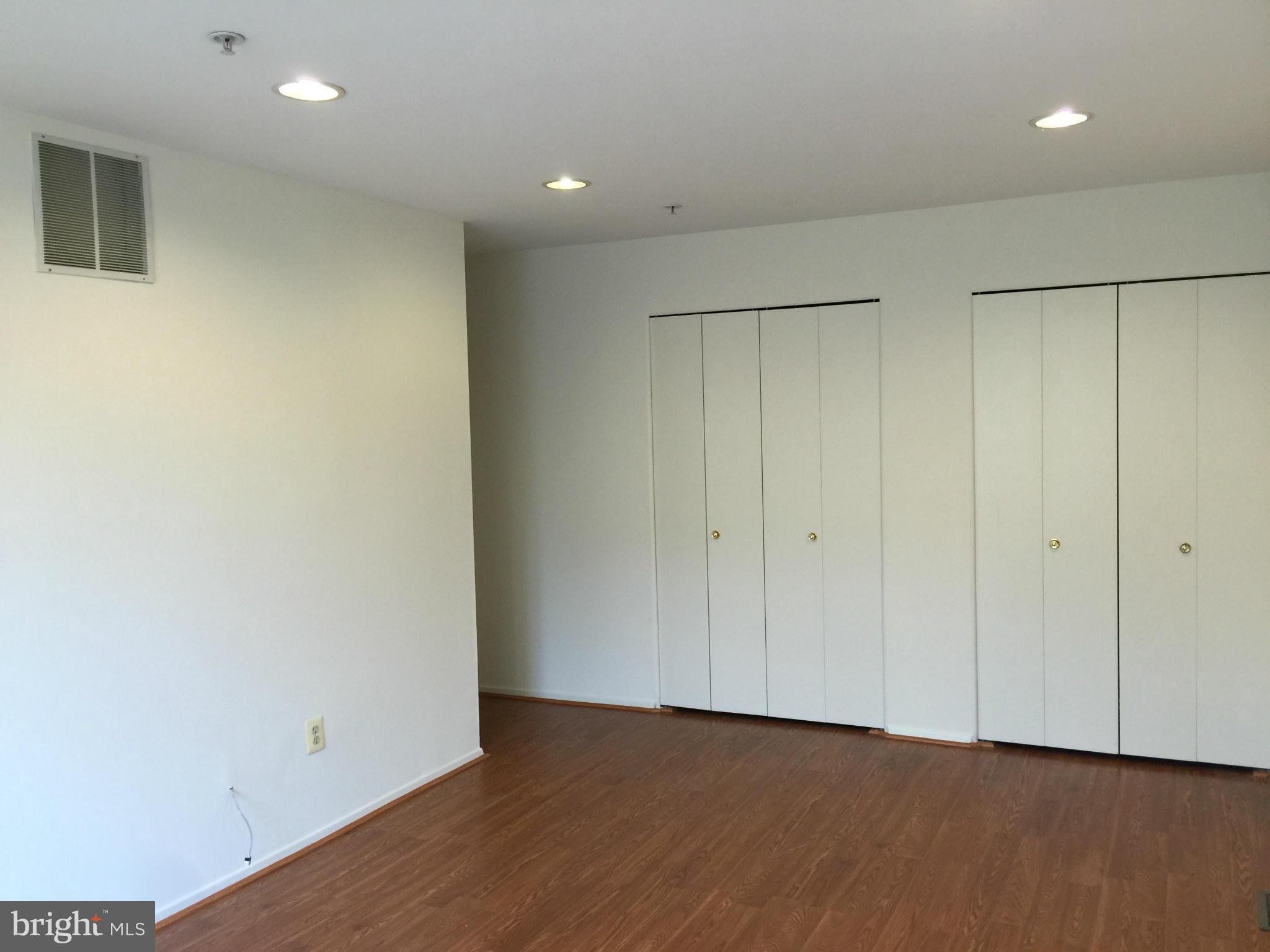 LAKELAND PARK - Residential