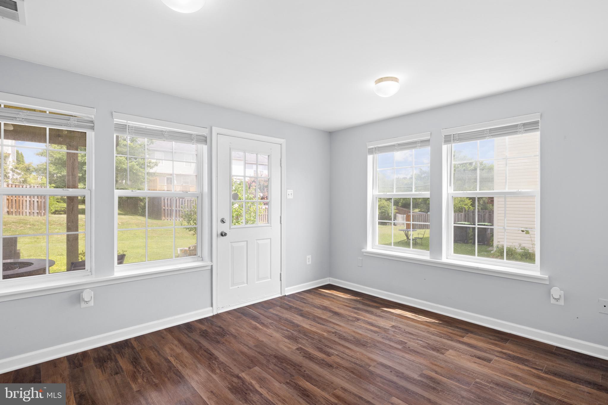 BROOKLAND MANOR - Residential