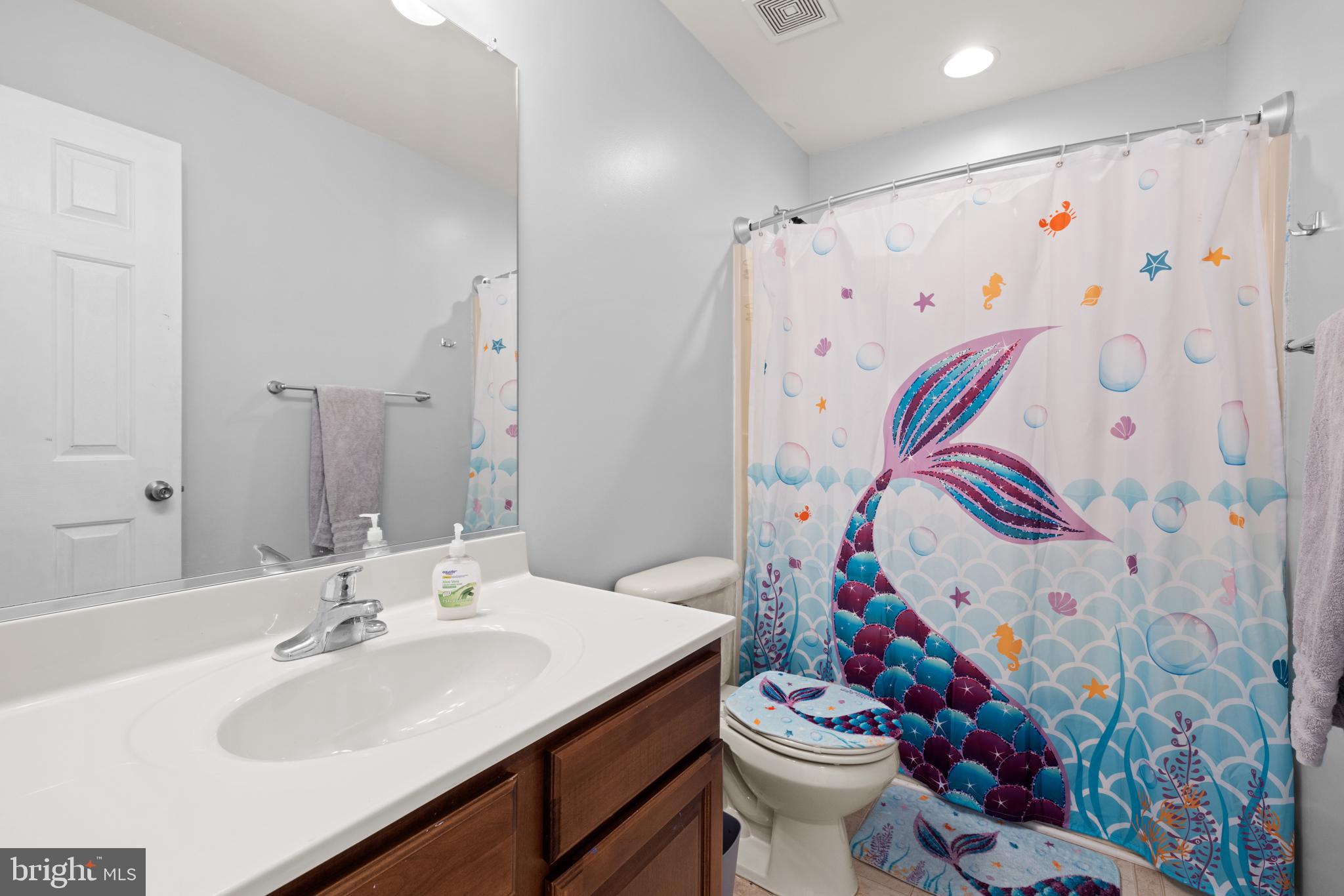 BROOKLAND MANOR - Residential