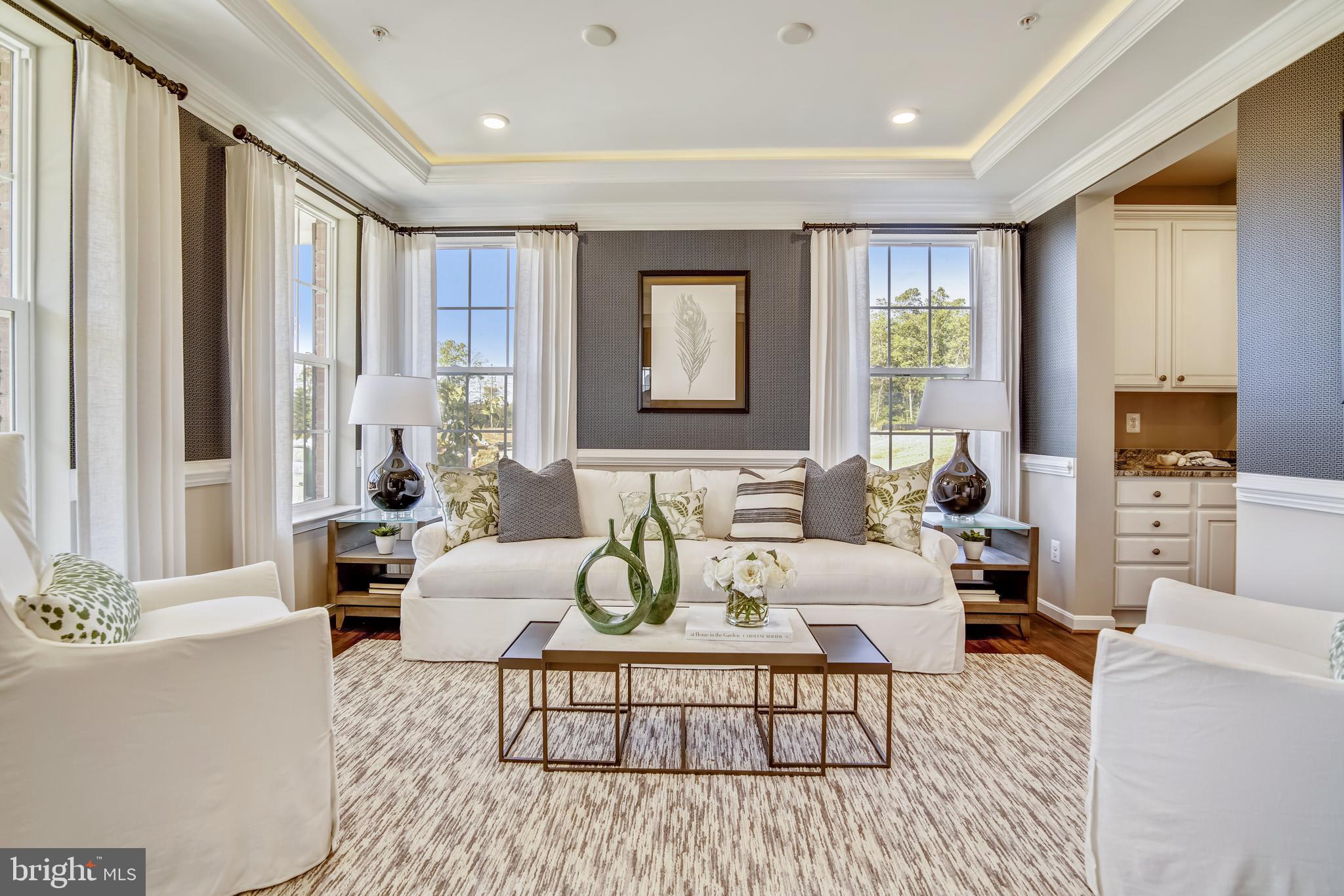 512 SAINT MARTINS LANE