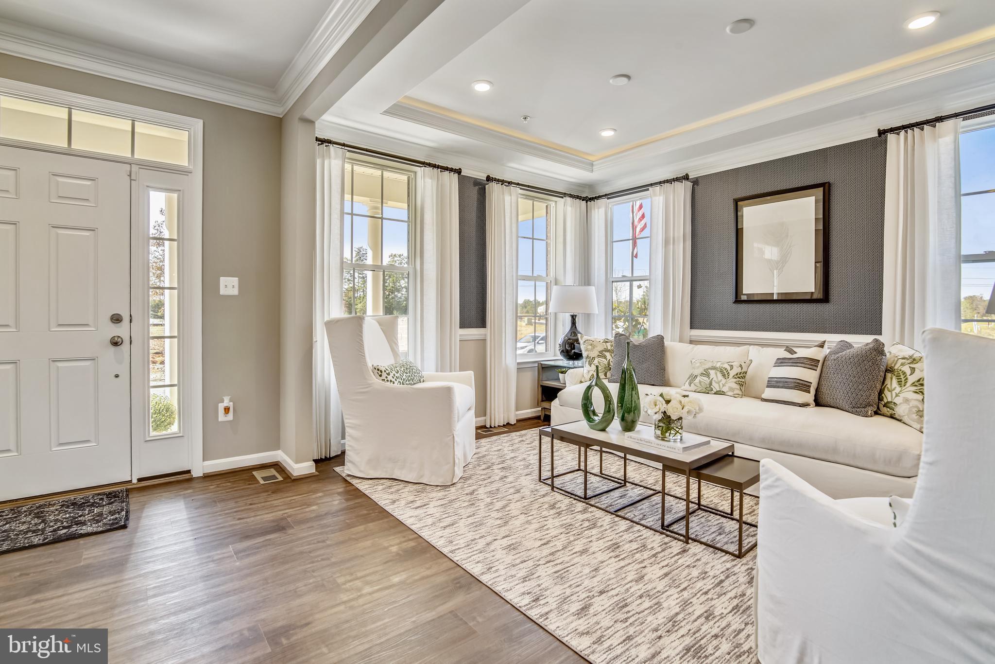512 SAINT MARTINS LANE