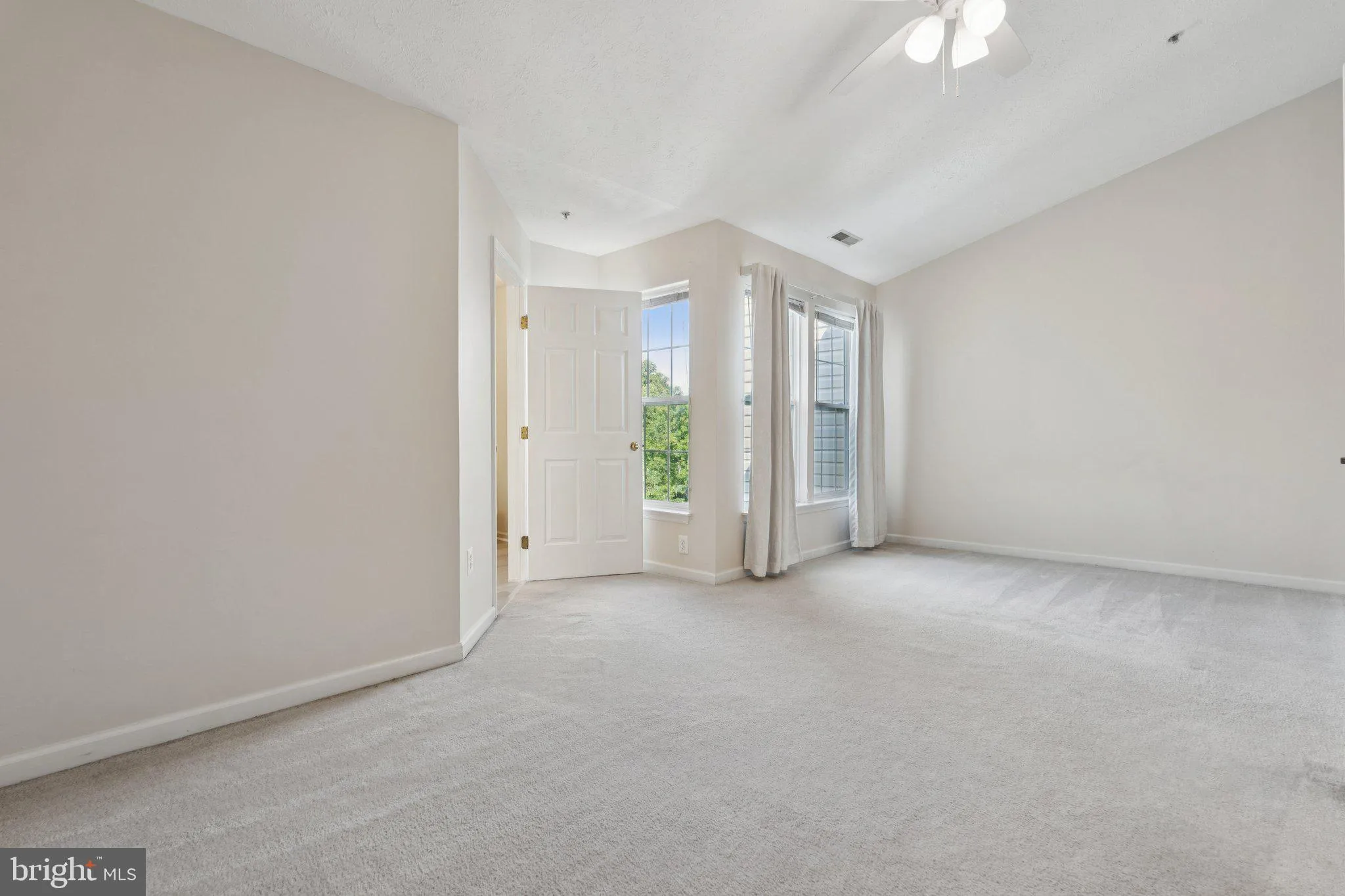 Bel Air, Maryland 21014, United States, 3 Bedrooms Bedrooms, ,3 BathroomsBathrooms,Residential,Pending,145840