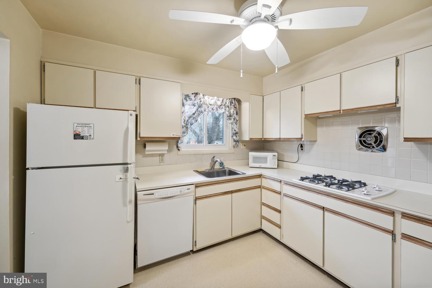 ANDREWS ESTATES - Residential