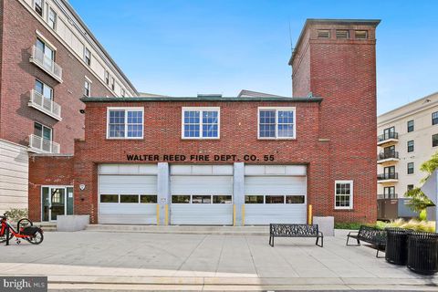6801 CAMERON DRIVE NW WASHINGTON DC 20012