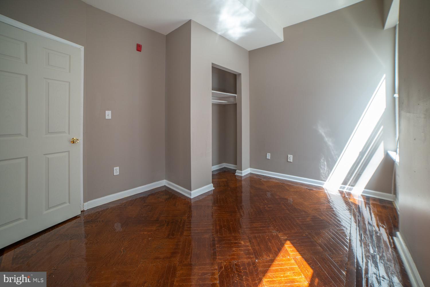 TEMPLE UNIVERSITY - Residential Lease