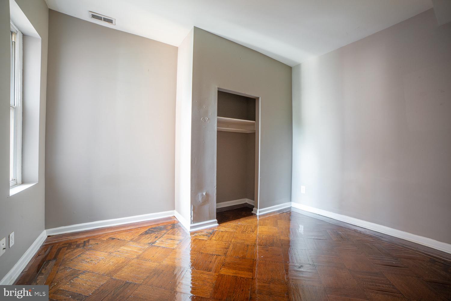 TEMPLE UNIVERSITY - Residential Lease