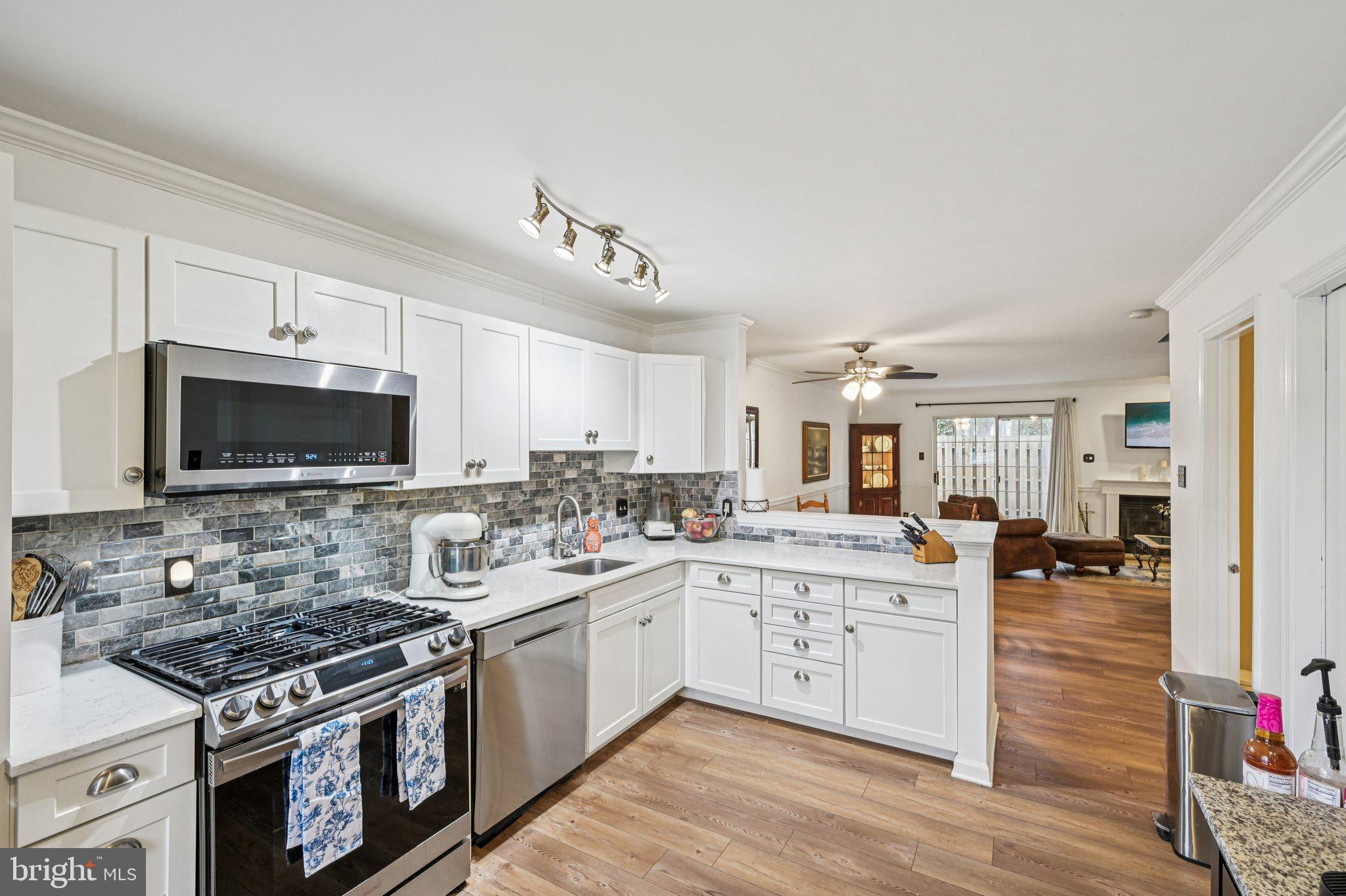 STONEBRIDGE - Residential