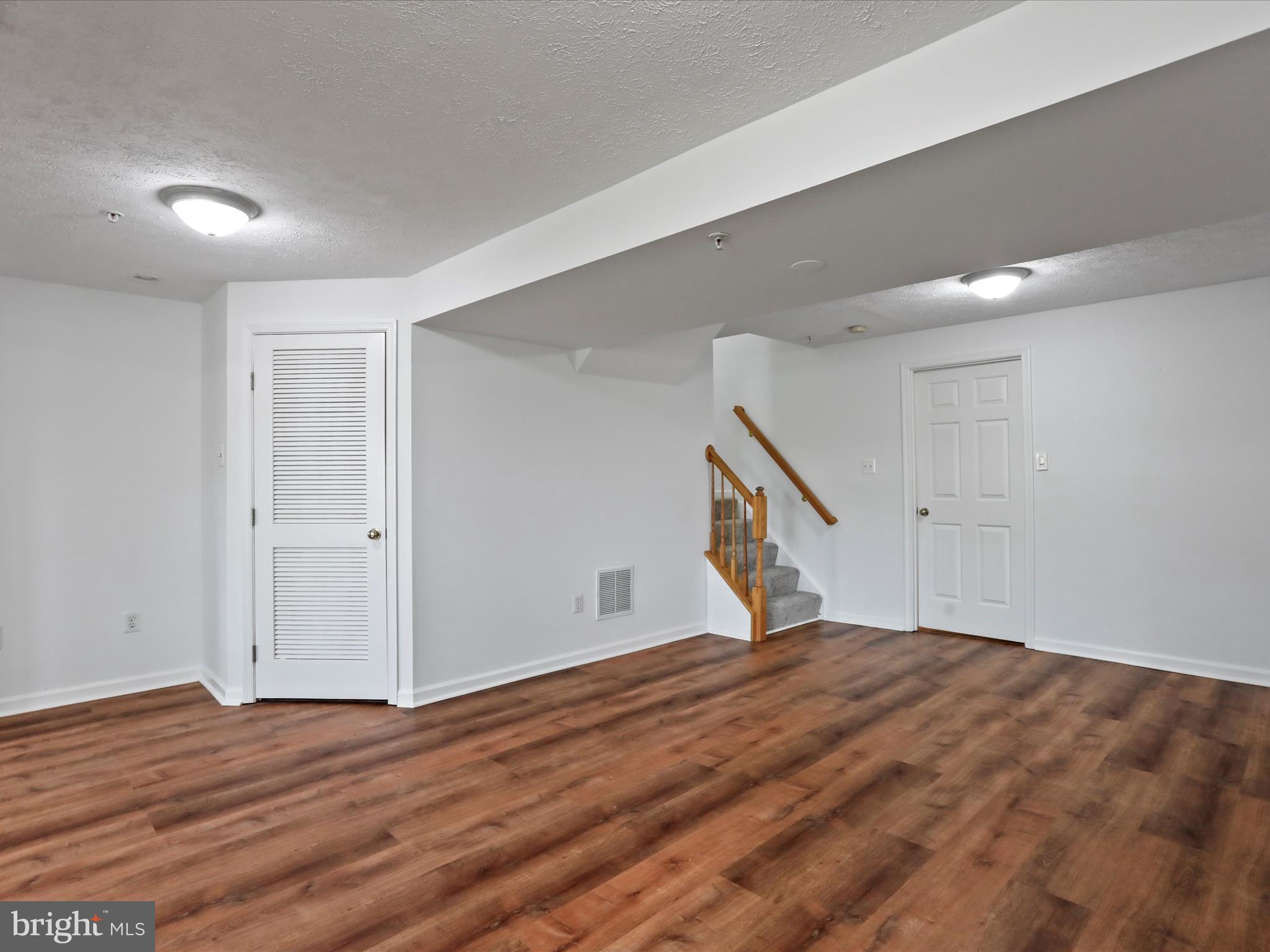 BALLENGER CROSSING - Residential