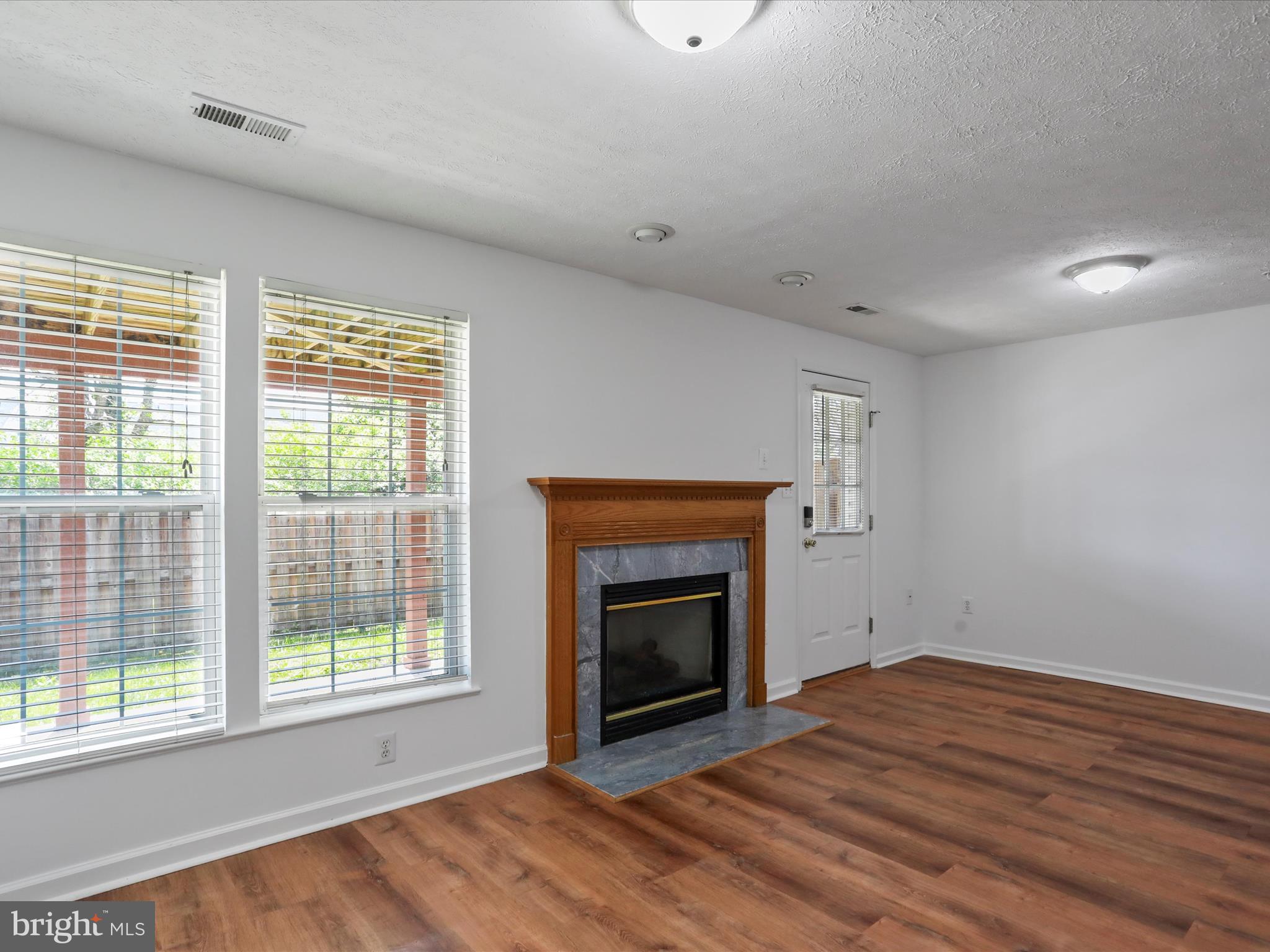 BALLENGER CROSSING - Residential