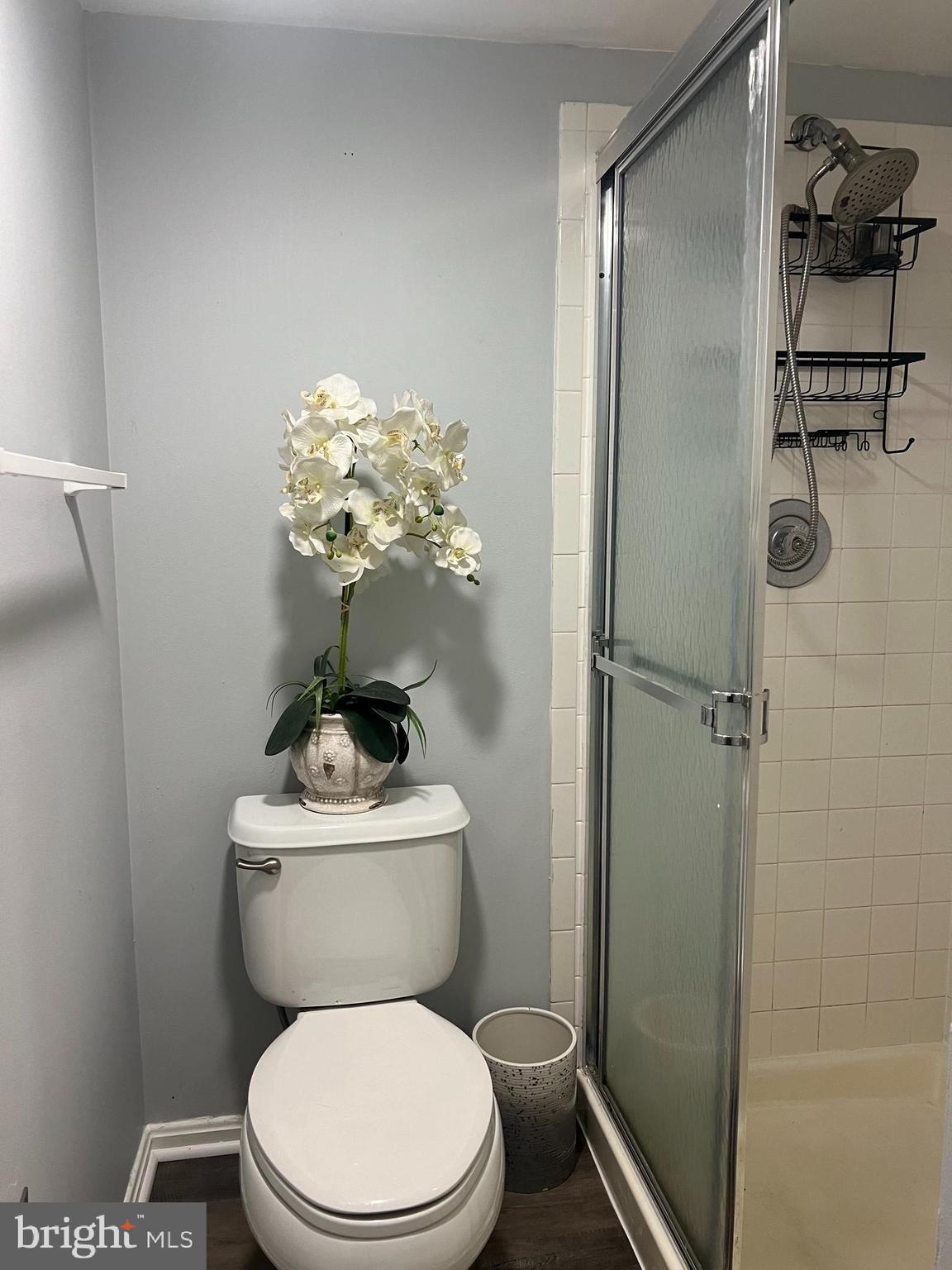 BROADMOORE HILLS - Residential Lease