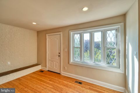 521 FOXHALL PLACE SE WASHINGTON DC 20032