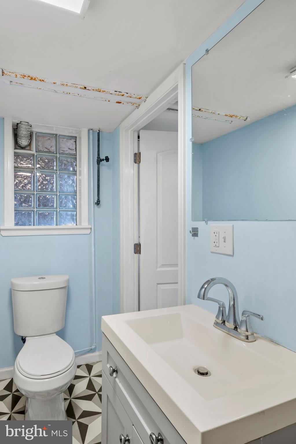 NORTHWOOD - Residential Lease